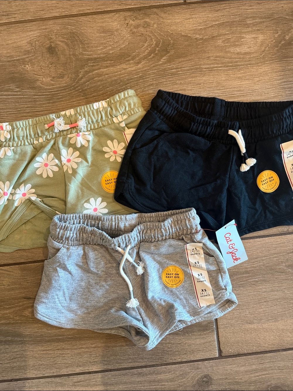 Cat & Jack 3-Pack Pull-On Shorts — NWT XS (4/5)